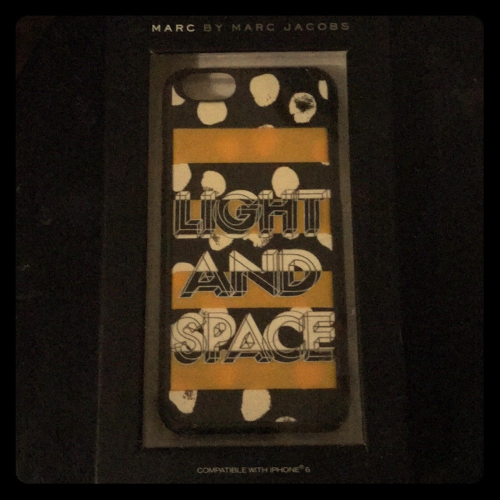 Marc Jacobs iPhone 6 case